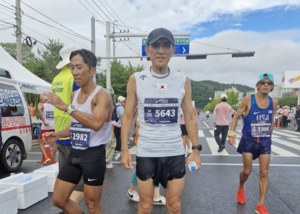 [대구세계마스터즈육상] 한국 선수들, 마라톤서 연이어 금메달…신행철 ‘4관왕’