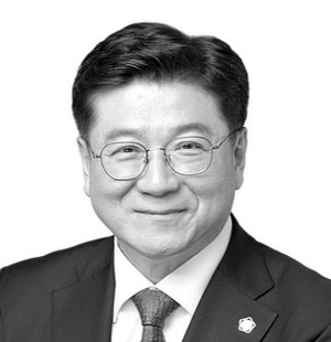 [아침을 열며] 사람과 하늘의 멋진 컬래버