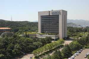 포스코노조, 파업 등 쟁의권 확보…중노위 조정 중지