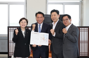 영일만횡단대교 사업, 포항시 “해상노선으로 간다”