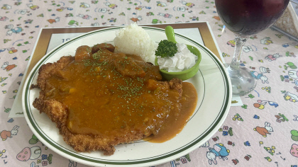 맵단짠 경양돈가스에 리필·디저트 `넘치는 인심`