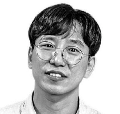 [신용목의 시와 함께] 김연덕 `나의 건설학교`