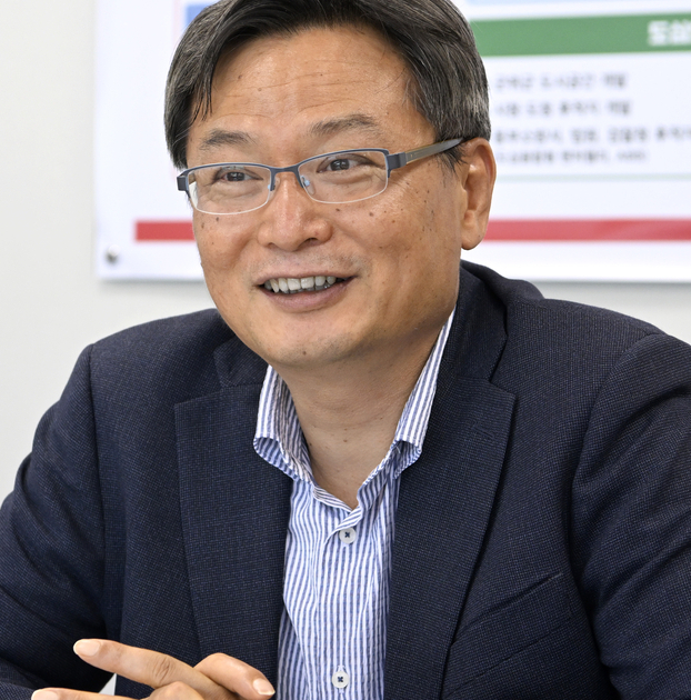 [토크 人사이드] ‘5대 新산업 야전사령관’ 최운백 대구시 미래혁신성장실장