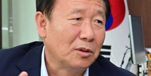 [인터뷰] 박현국 봉화군수 “의혹의 시간은 끝났다…이제는 성과로 군민께 답할 때”