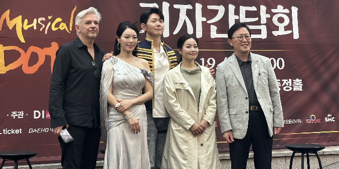 청바지 입은 칼라프, 붉은 왕국의 투란도트…새 연출로 돌아온 DIMF ‘투란도트’