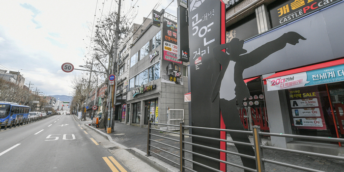 ‘만 39세’ 지나면 사각 지대...생계 절벽 내몰린 4050 중견 예술인